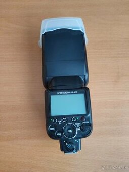 Nikon Speedlight SB-910