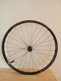 Nové zadné koleso Roval traverse 27,5" boost