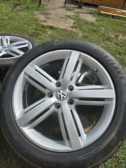 Predám disky 5x130 R20 + zimne pneu 27545r20