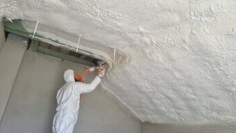 Striekaná izolácia