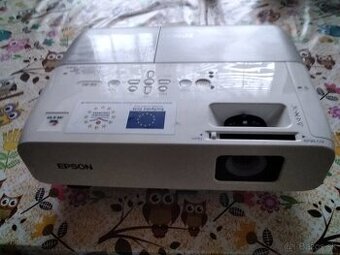 Predám projektor Epson