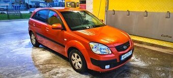 Kia Rio Sporty 2008 benzín. Vhodné pre začiatočníka.