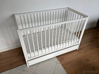 Detská postieľka 120x60 s matracom a príslušenstvom