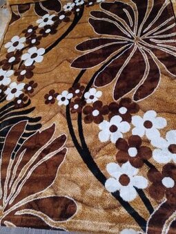 Koberce Nové veľké 3/2m