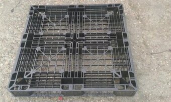 predám plastove palety , trativod , zatravnovace