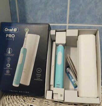 Elektrická zubná kefka Oral B Pro series 1