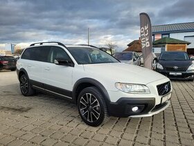 Volvo XC70 D4 2.0L Kinetic Geartronic - Automat