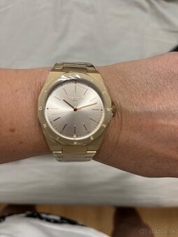 Predam original hodinky zn. Liebeskind nove
