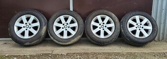 Elektrony 5x114,3 215/65 R16 Nissan