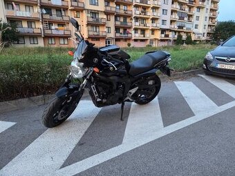 Yamaha FZ6 2s