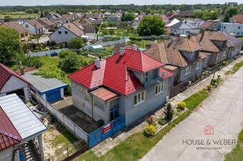 4i dom Michala Havla s garážou, studňou a letnou záhradkou