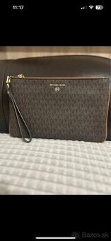 Michael Kors Pouchette