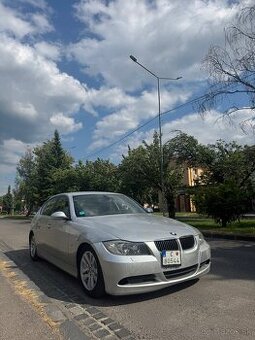 BMW E90 325i N52B25
