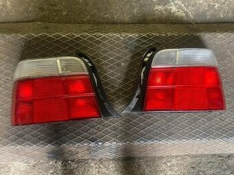 Predám zadné svetlá na BMW e36 COMPACT