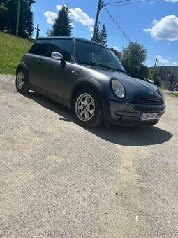 Predám Mini Cooper R50 (2002) – 1.6 85 kW