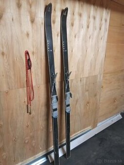 Predám retro lyže 70te/80te roky