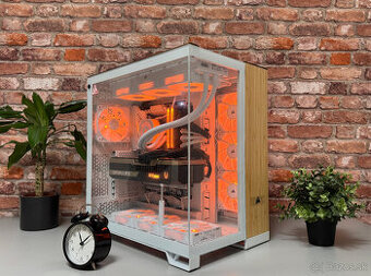 Ryzen 9 9900X3D\64GB\RTX 5090\SSD\1000W Zdroj