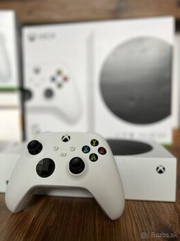XBOX SERIES S + Xbox wireless headset