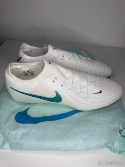 Kopačky Nike Phantom GX II Elite