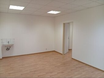 Kancelárske priestory, Trenčín, Sihoť - 1