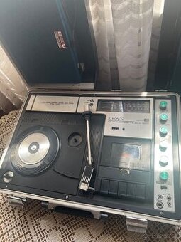 Radio magn gramo CROWN  japan rok 1978