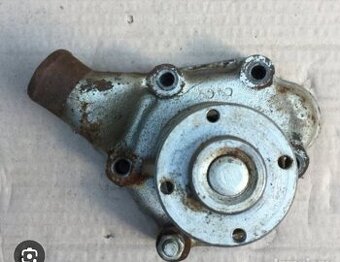 Kúpim vodnú pumpu Moskvič 408