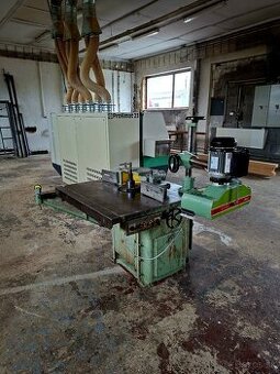 Fréza s podávačom