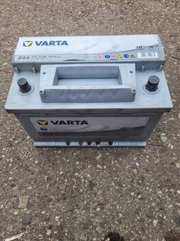 Autobatéria Varta E44 12V 77Ah 780A