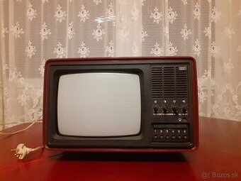 Prenosný farebný televízor Elektronika Ц-431 (ZSSR)