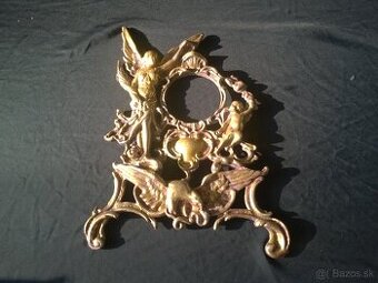 starý kovový  historický rámček na hodiny