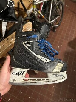 Profi korcule CCM U+09