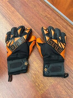 Brankárske rukavice