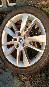 Originál Škoda Trius R17 5x112 – Octavia III, Superb – pekné