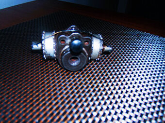 Brzdový valewček na Š -Octavia,Spartak