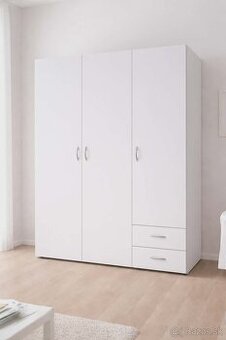 Viacúčelové skrine