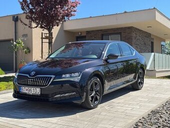 Škoda Superb 2.0 TSI 140kW 2022 Joy DSG záruka DPH