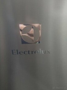 Chladnička Electrolux