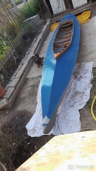 Starožitný kajak Puch