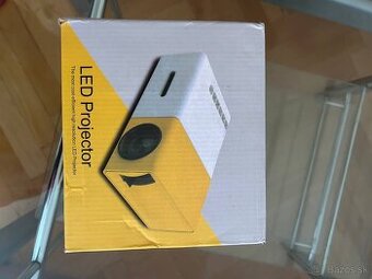 LED Projector - 1