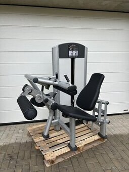 Zakopávanie v sede - Life Fitness Signature Seated Leg Curl