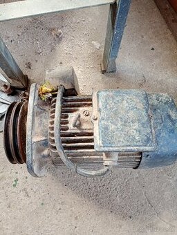 Elektromotor