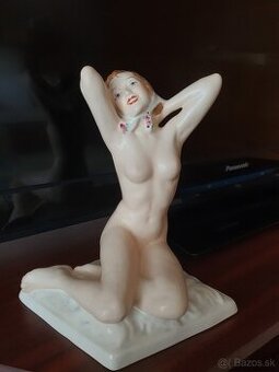 Art Deco Royal Dux od Elly Strobach, nahá žena