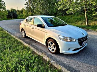 Peugeot 301 1.2vti