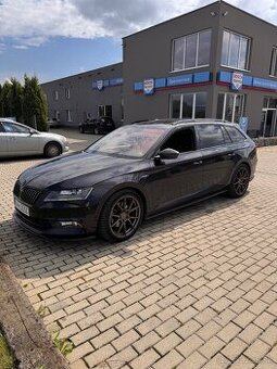 Predám Škoda Superb 3 Combi 2.0TDi 4x4 L&K