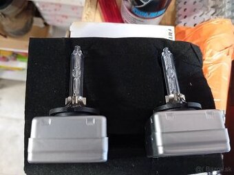 Xenónové výbojky D3S