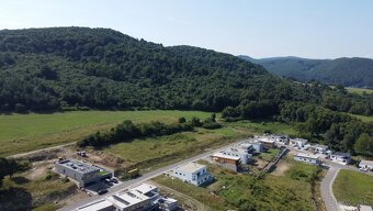 Stavebný pozemok Nová Dubnica s najkrajším výhľadom-VIDEO