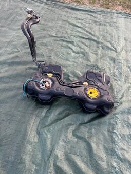 Palivová nádrž Superb 2 TDI