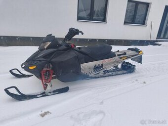 ski doo 800 summit everest