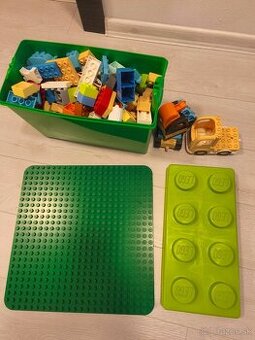 Predám Lego Duplo box + platforma