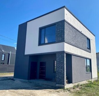 Stavba rodinných domov – SIP panely / drevodomy